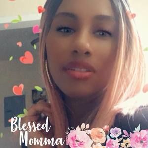 Meet your Posher, Briana